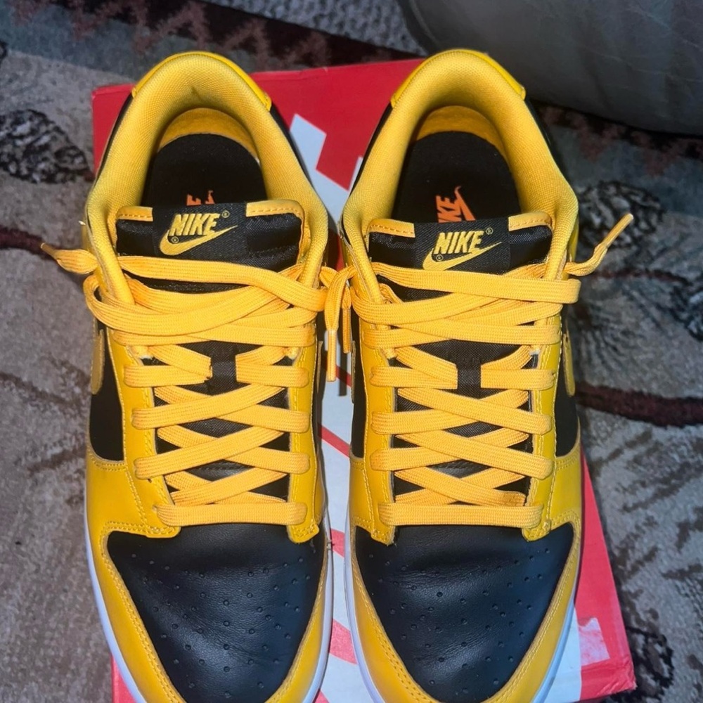 Nike Dunk Low Goldenrod
